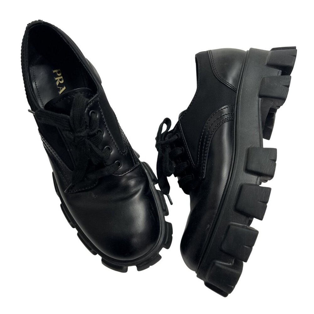 Prada Monolith Brushed Leather Nylon Lace Up Shoes Style 2EE342 in Black